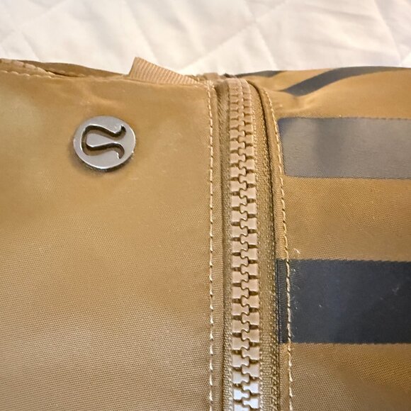 Lululemon City Adventurer Backpack *Mini 11L - Picture 6 of 7